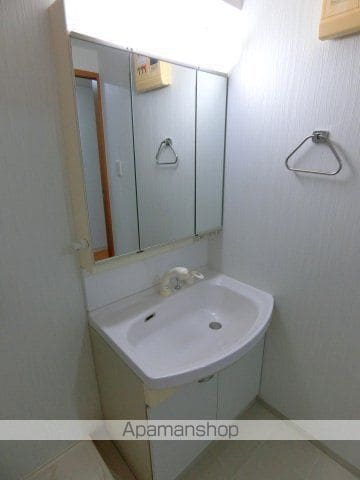 グラビスコート上幟町の内装写真