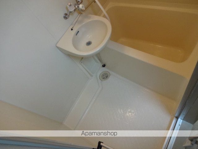 ワンフラーリッシュ西宮の内装写真