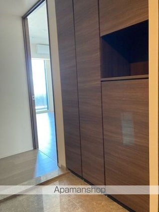プラウドタワー小岩ファースト[2LDK/64.28m2]の玄関