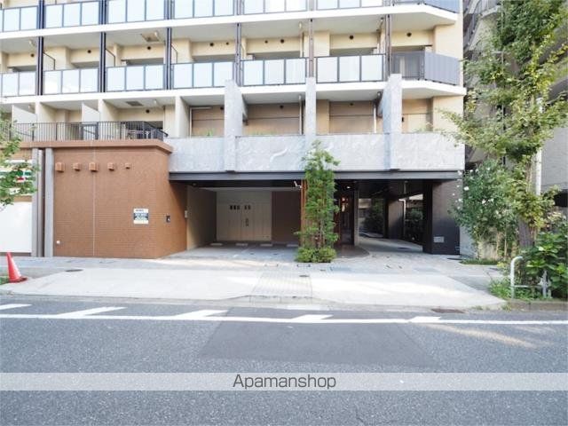 レジディア門前仲町プレイスの玄関写真