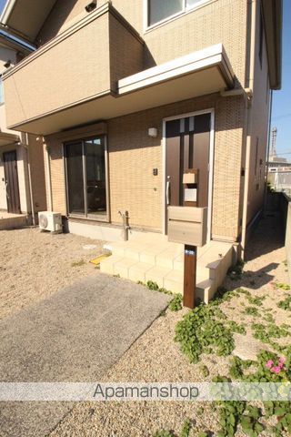 宇野線 備前西市駅 徒歩24分 2階建 築10年の玄関写真