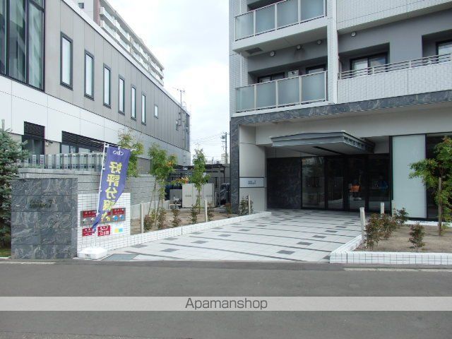 クリオ南7条の玄関写真