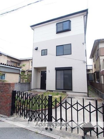 市之郷町3丁目戸建