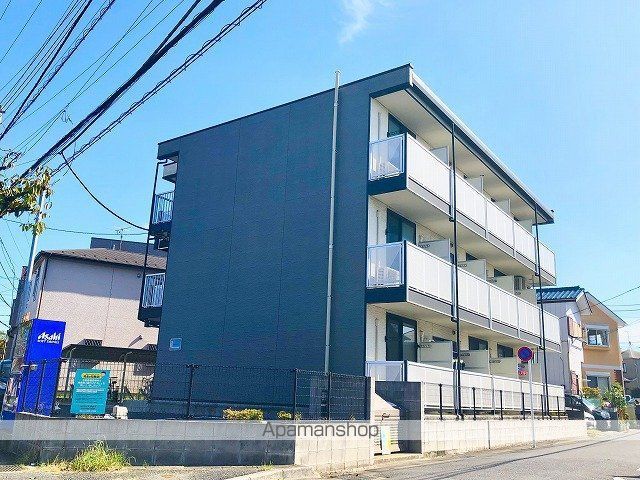 レオパレス平尾の玄関写真