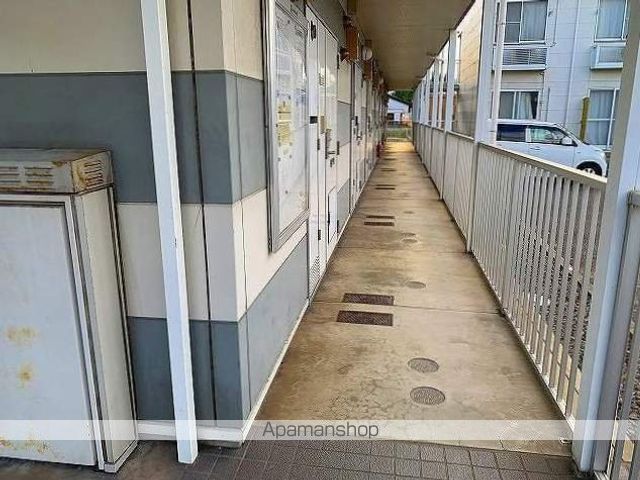 レオパレスサンの玄関写真