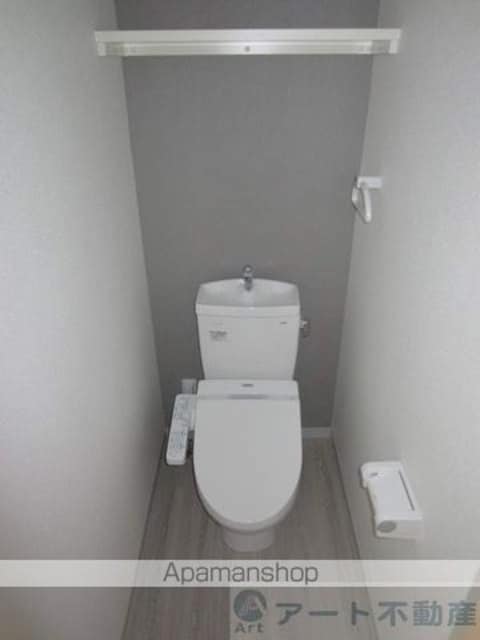 愛媛県松山市竹原町１丁目[1LDK/37.4m2]のトイレ