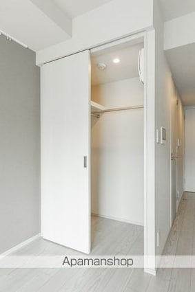 ザ・パークワンズ高輪[1R/26.06m2]の収納