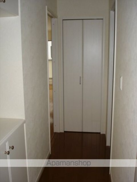 ＲＥＳＣＯ　ＹＯＧＡ[2LDK/59.5m2]の玄関