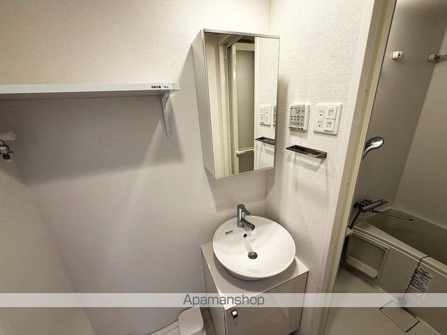 エスリード新大阪ザ・プレミアWESTの内装写真