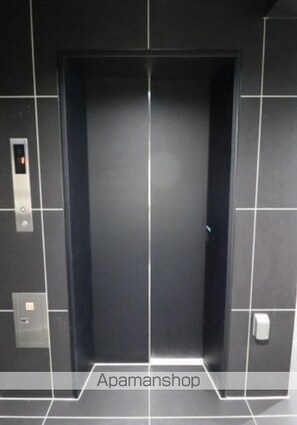 ジェノヴィア新高島平スカイガーデン[1K/26.01m2]の共用部3