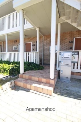 岡山県岡山市北区平田[1LDK/45.04m2]のエントランス2