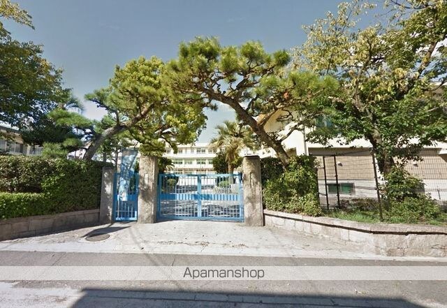 広島県広島市西区三篠北町[3LDK/80.19m2]の周辺1