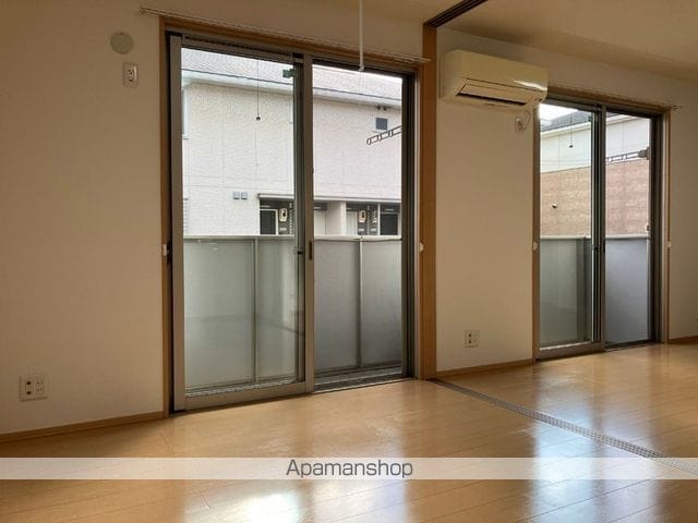 クレセント A棟の内装写真