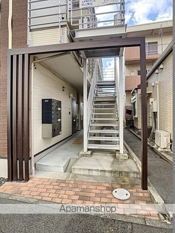 RASA WAVEの玄関写真