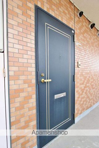 パールメゾンIIの玄関写真