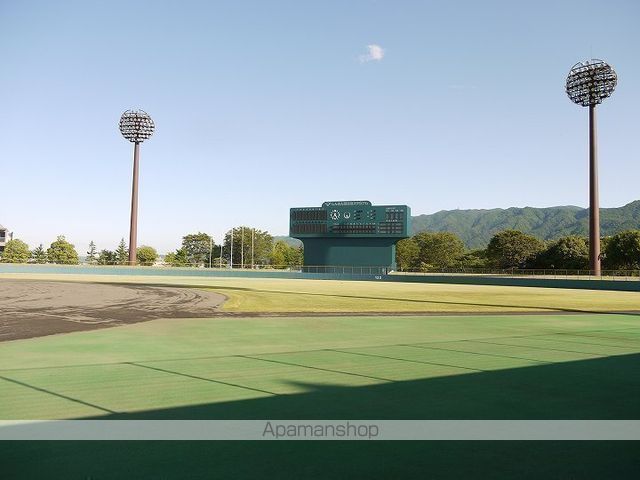 フレグランス小泉の周辺写真