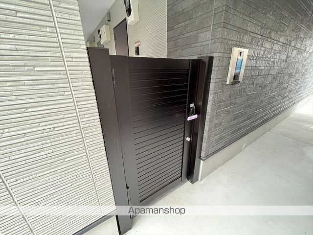 MELDIA相模大野の玄関写真