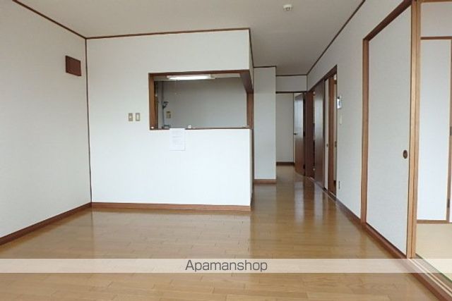 木の家 赤松の内装写真