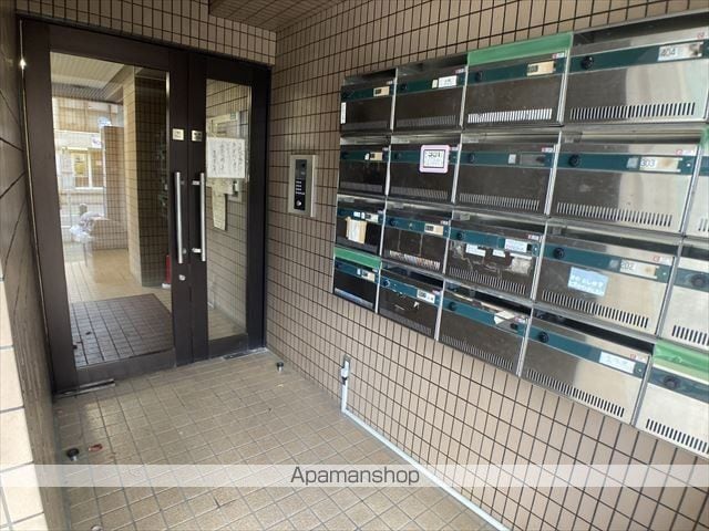 シティ玉川学園の玄関写真