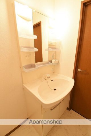 アーバンハイツ 28 A棟の内装写真