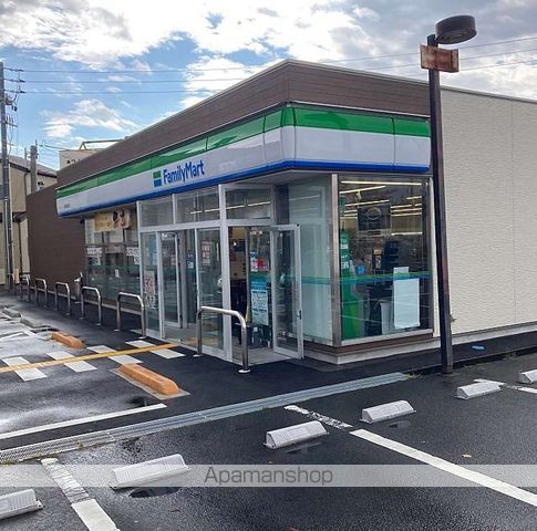 リーシアの周辺写真