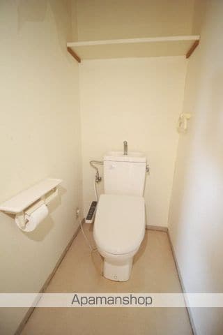 アークハイツ内山下の内装写真