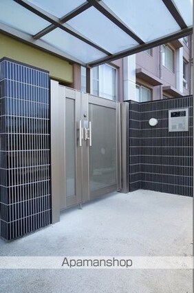 ＬＵＭＩＵＳ　ＳＡＮＡＲＵＤＡＩ[2SLDK/77.04m2]のエントランス