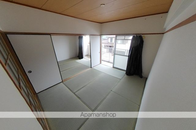 コンフォール高蔵寺の内装写真