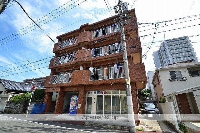 中尾ビルの外観写真