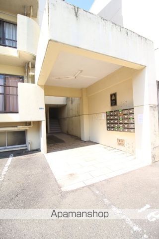 セントフォレスト伊島の玄関写真