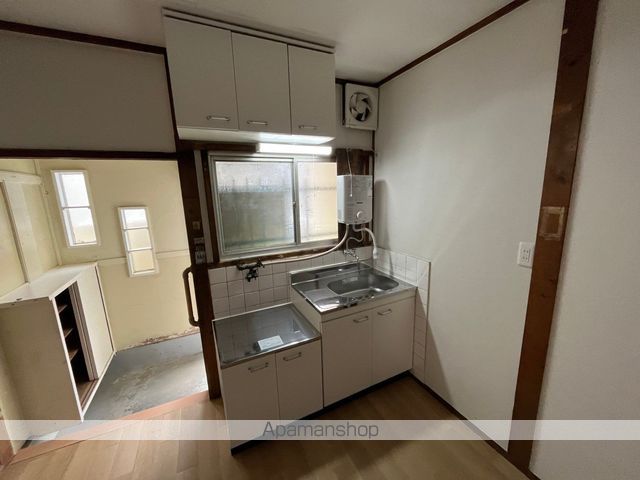 寝屋川市点野4丁目貸家の内装写真