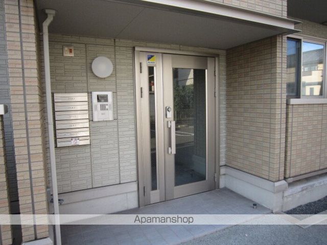 オッツ多治米の玄関写真