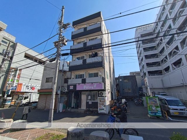 ロイヤル平塚の外観写真