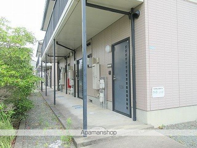 ヴィラノーツAの玄関写真