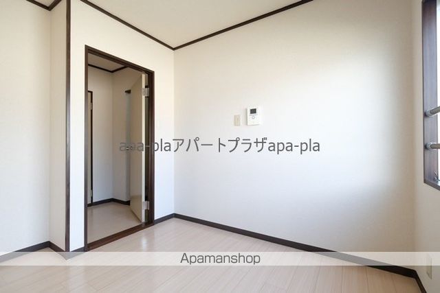 タウニー吉田IIの内装写真