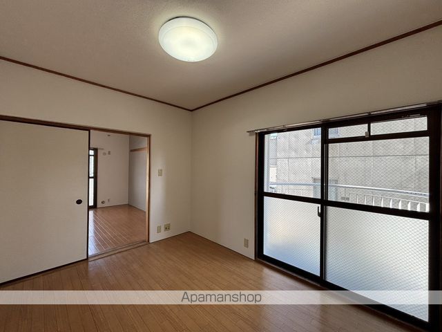 サバーヴ西坂の内装写真