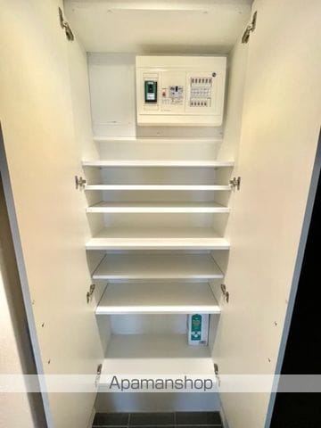 レジディア月島IIIの内装写真
