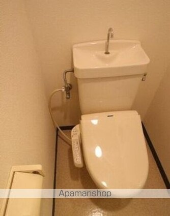 香川県高松市鶴市町[3DK/61.1m2]のトイレ