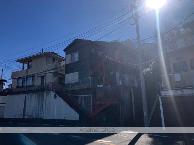 クロノス秦野の外観写真