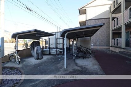 グランドセントレア８８８　Ａ・Ｂ[1K/33.32m2]のエントランス2