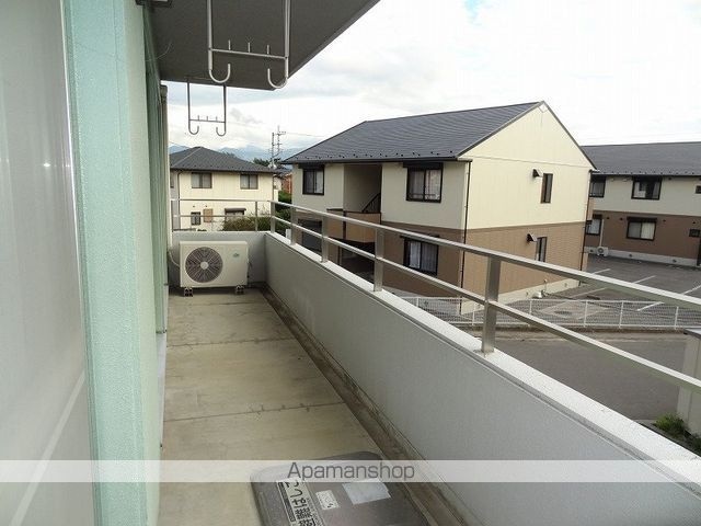 メゾン甲斐[2LDK/58.32m2]のバルコニー