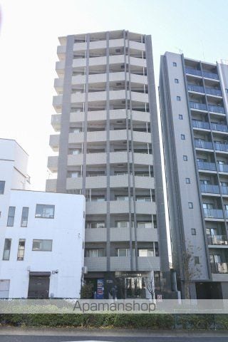 スカイコート新宿壱番館の外観写真
