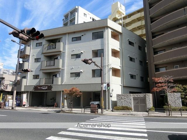 ゼブラビルの外観写真