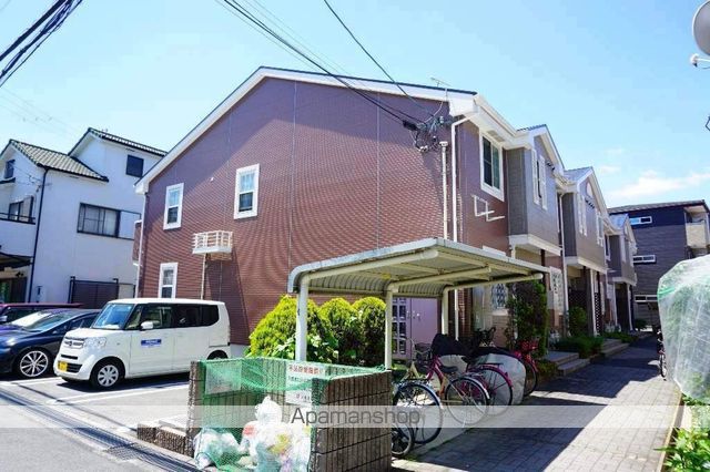 シャン・ド・フルールI番館の外観写真