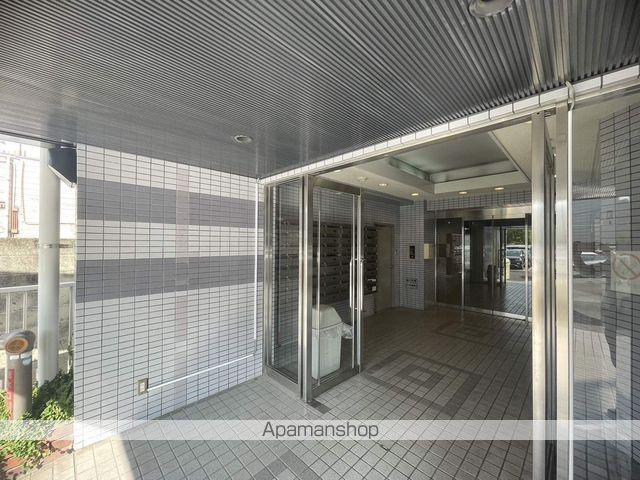 広瀬北ビルの玄関写真