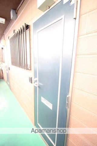 ウッディヒルズの玄関写真