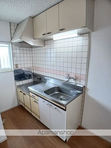 ワールドハイツ満永IIの内装写真