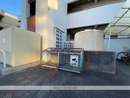 ドルフィン藤塚[2DK/48.6m2]の共用部2