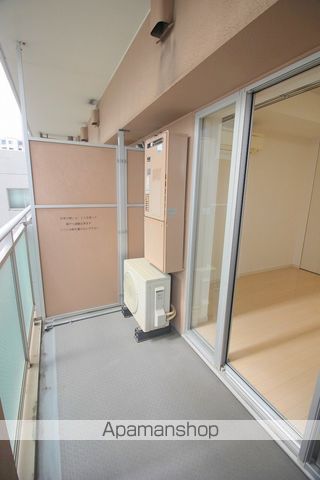 クロスレジデンス大阪新町の内装写真