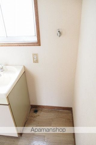 中央本線 茅野駅 徒歩38分 2階建 築44年の内装写真